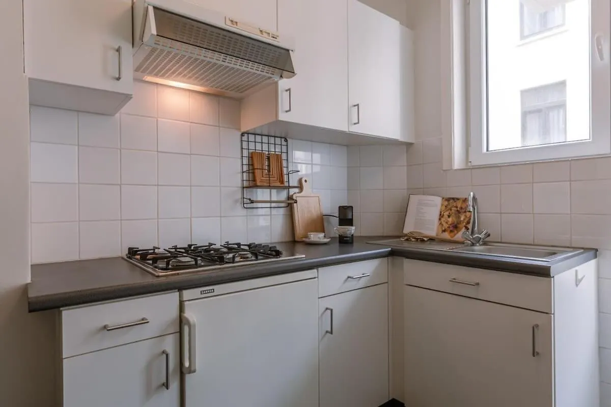 Huswell - Warm & Cozy Lateral Seaview Apartment Ostende 0*,  Belgique