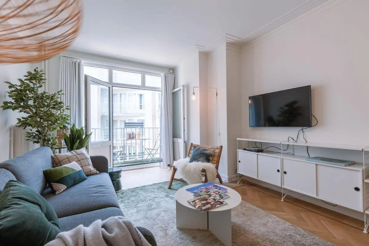 Huswell - Warm & Cozy Lateral Seaview Apartment Ostende
