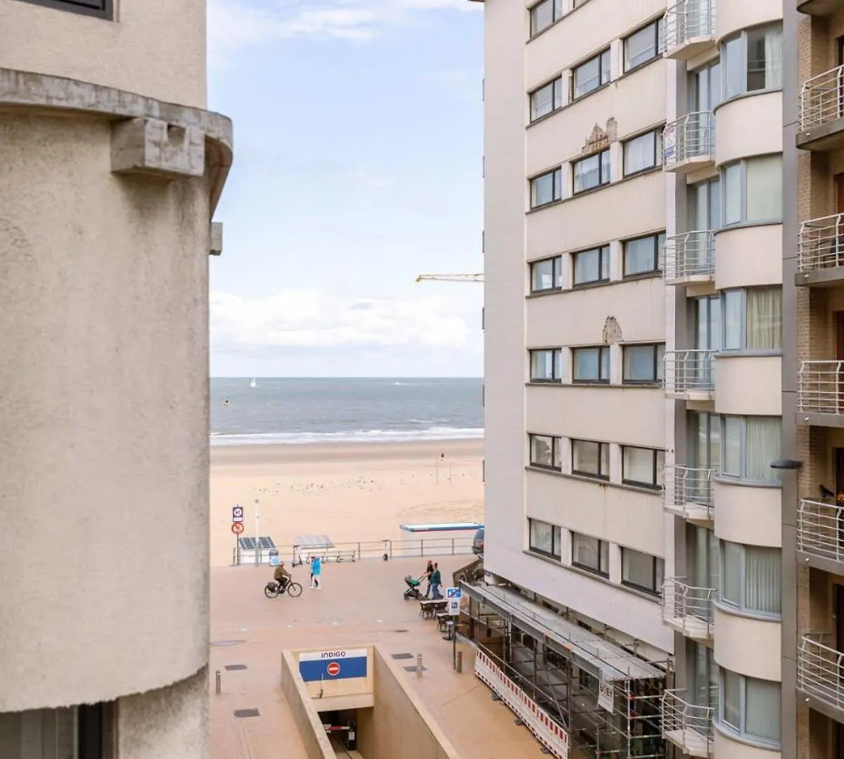 Huswell - Warm & Cozy Lateral Seaview Apartment Ostende 0*,  Belgique