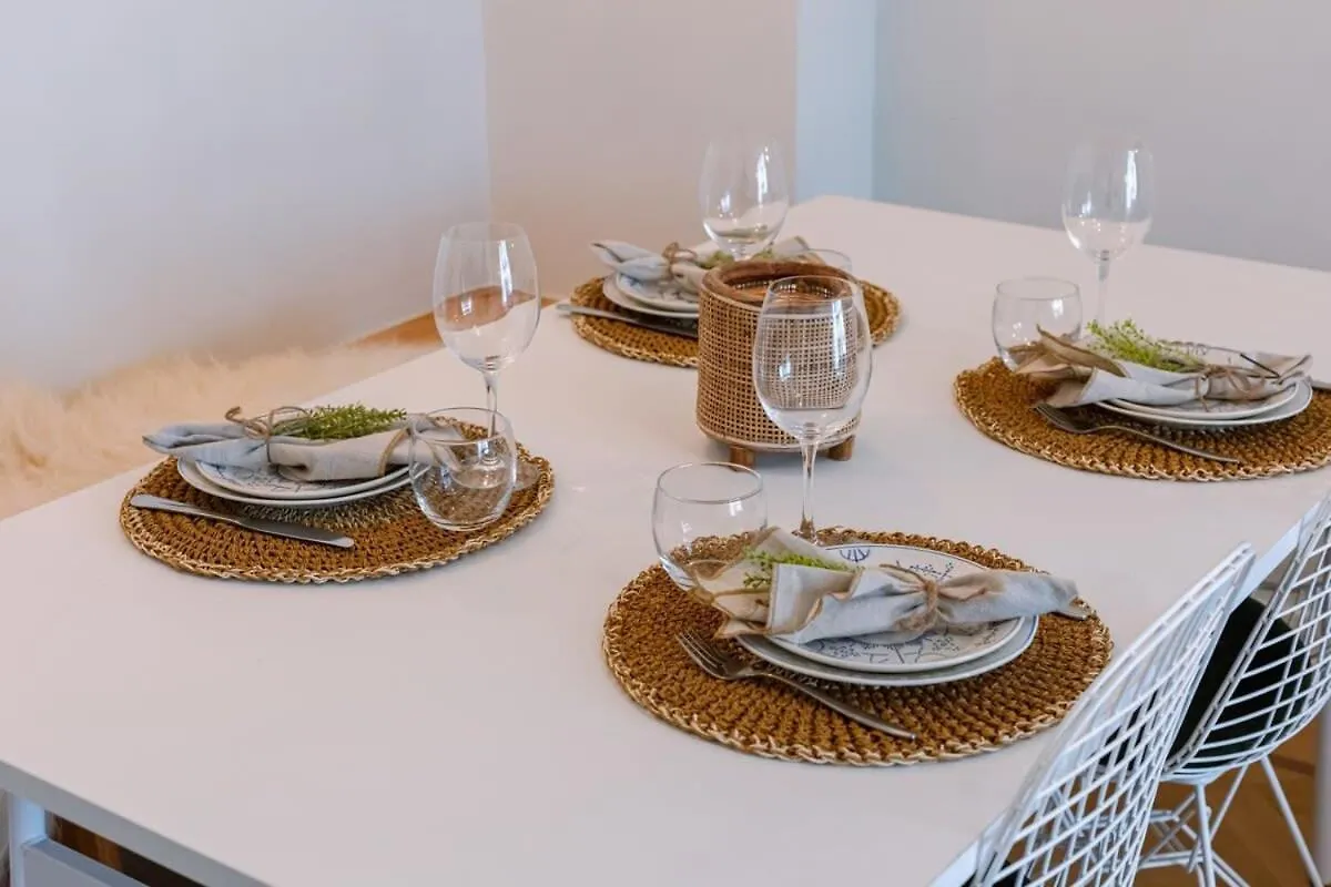 Huswell - Warm & Cozy Lateral Seaview Apartment オステンド 0*,